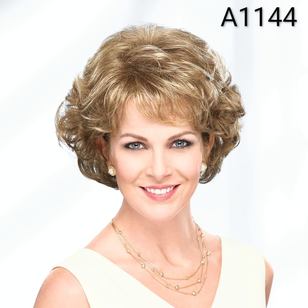 💗 Light Brown Blonde Highlights Layered Short Curly Hair Wig Paula Young A1144